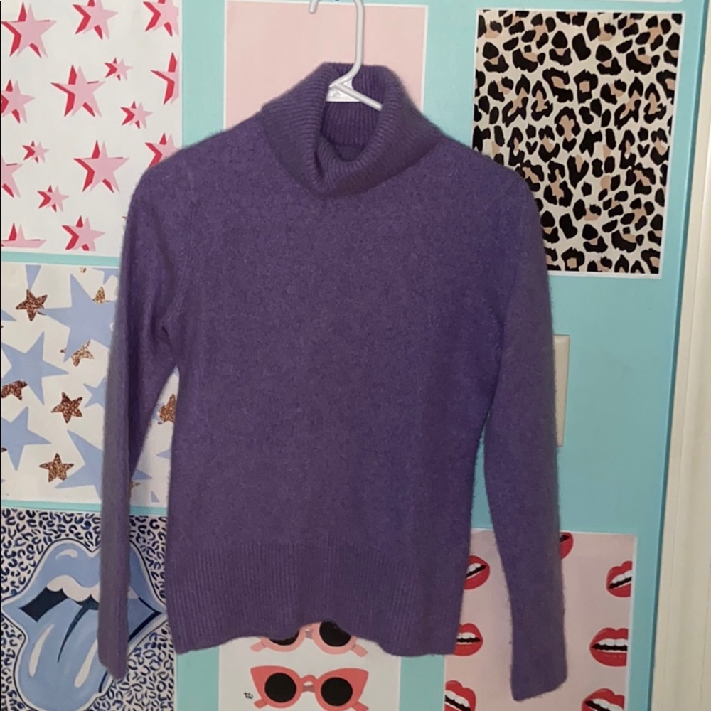 Cashmere Sweater!!